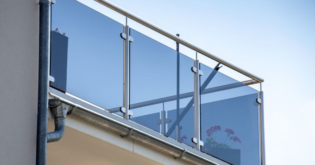 Guarda-corpo de vidro em Juiz de Fora